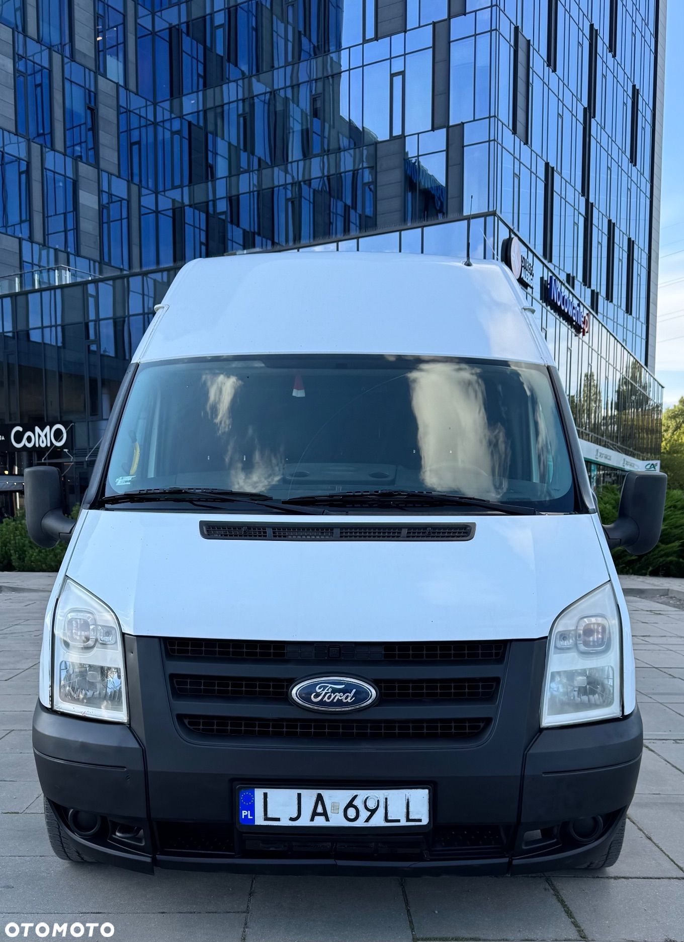 Ford Transit - 1
