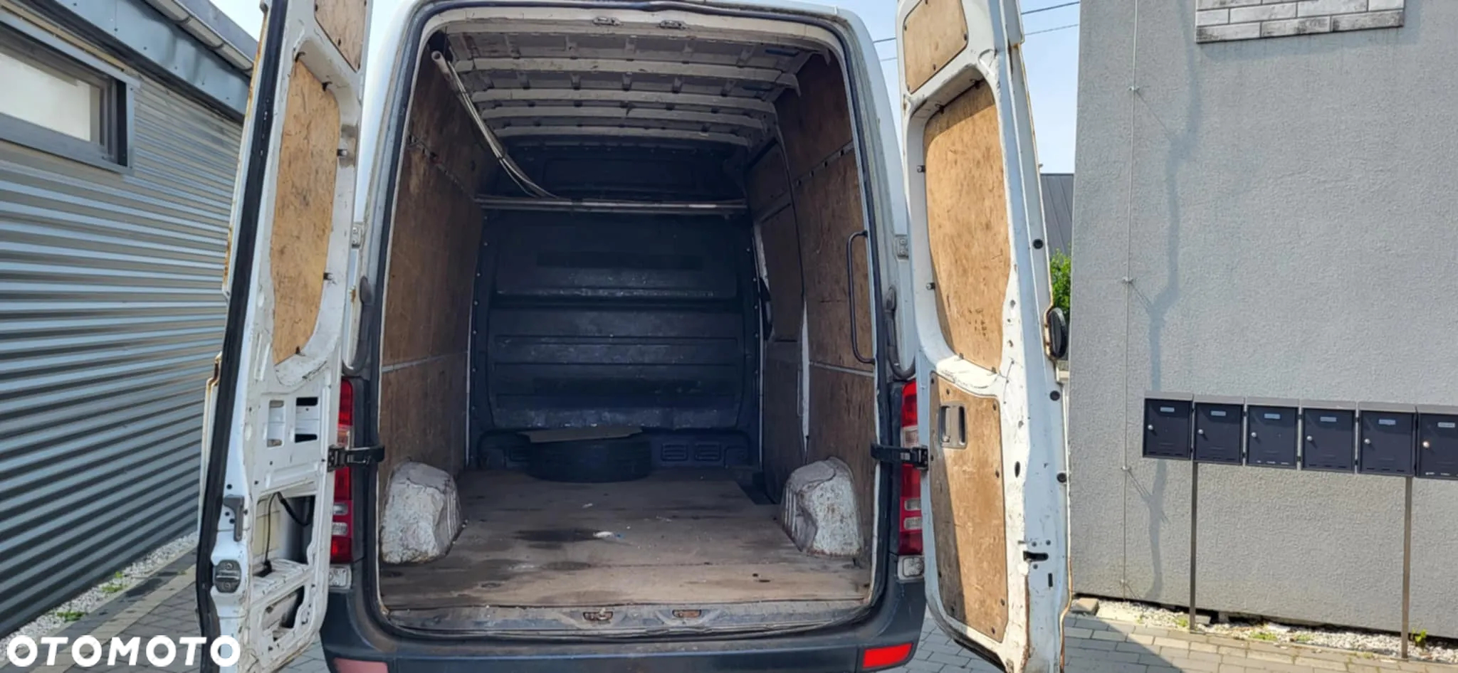 Mercedes-Benz Sprinter - 6