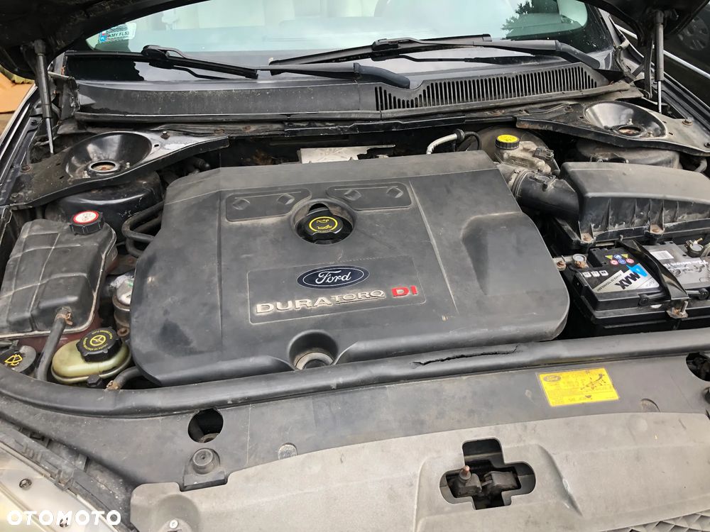 Ford Mondeo 2.0 TDDi Ghia - 18