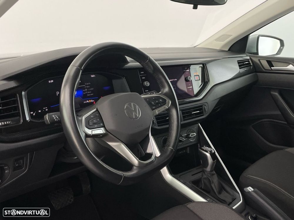 VW Polo 1.0 TSI Urban DSG - 16