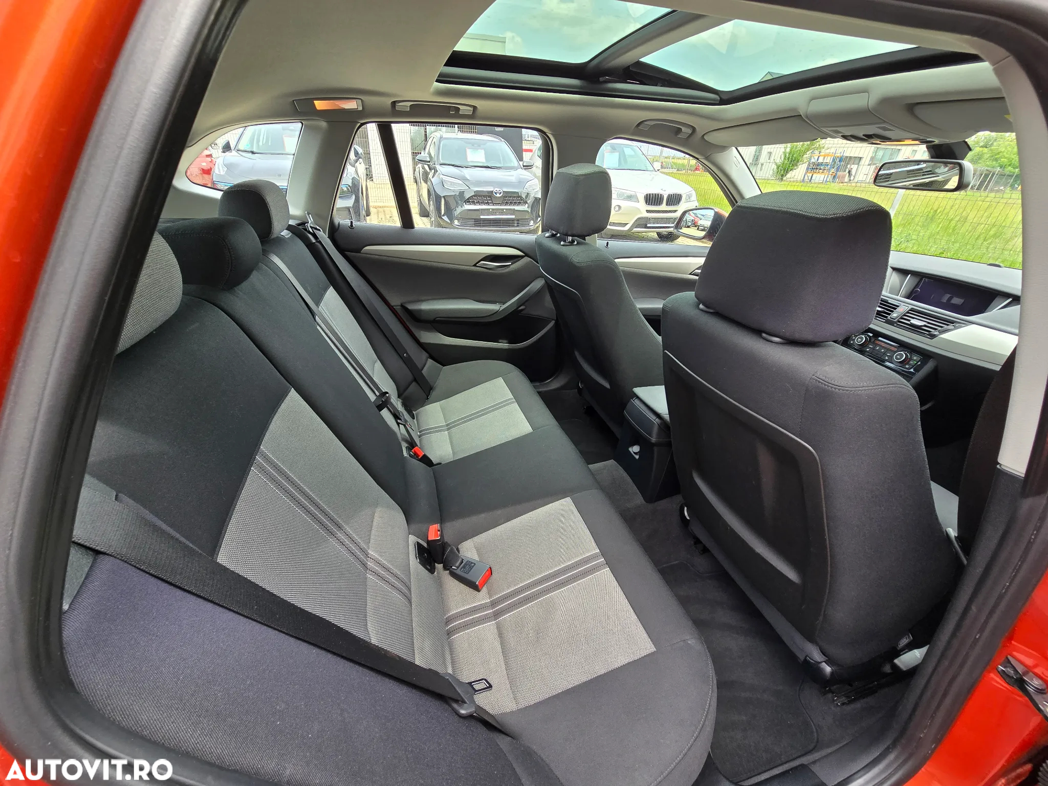 BMW X1 xDrive18d - 9