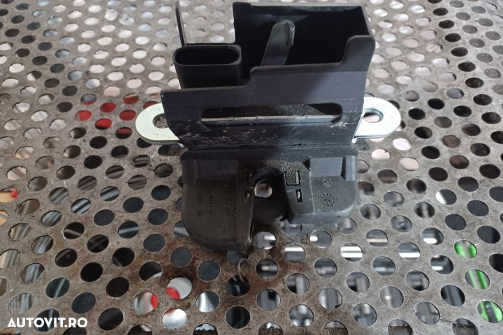 Broasca capota portbagaj 3C9827645A Volkswagen VW Passat B6 [2005 - 2 - 2