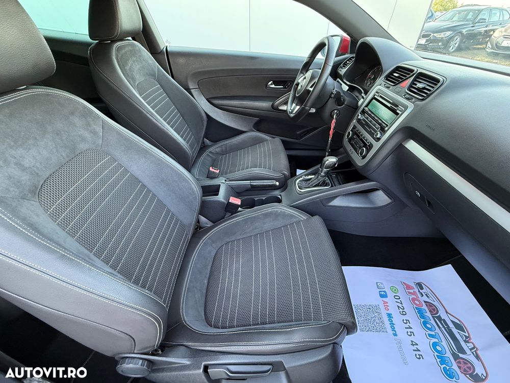 Volkswagen Scirocco 2.0 TDI DSG Blue Motion Technologie Team - 8