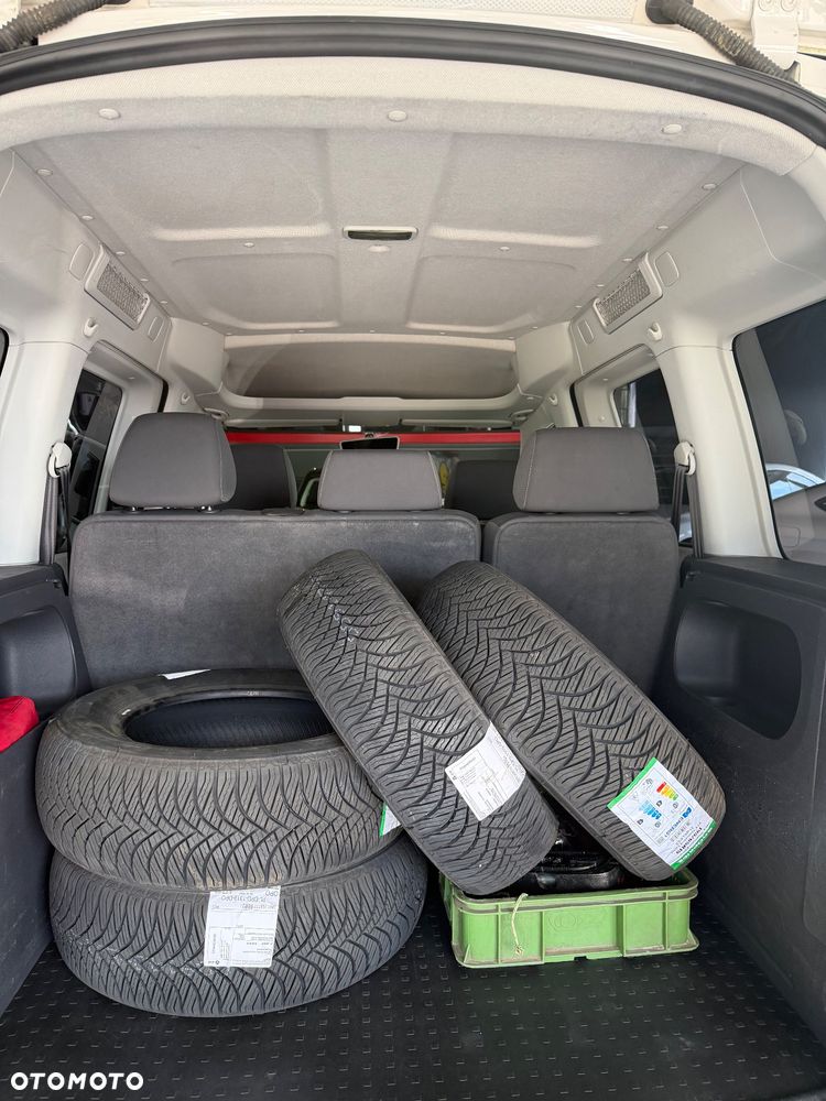 Volkswagen Caddy - 16
