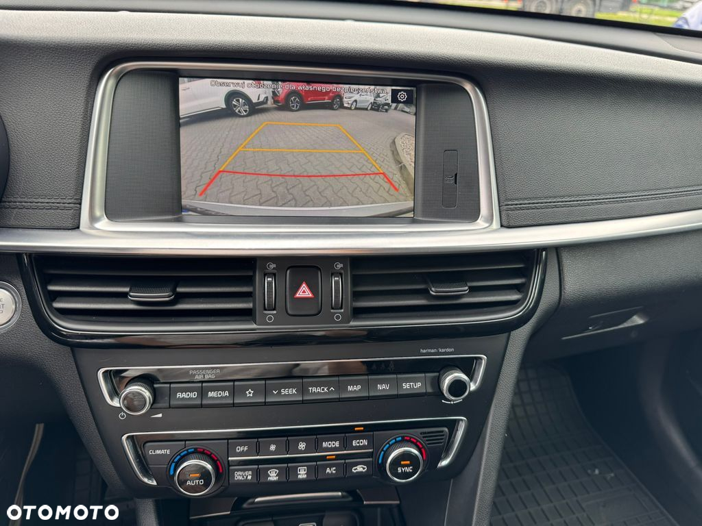 Kia Optima Plug-in Hybrid - 23