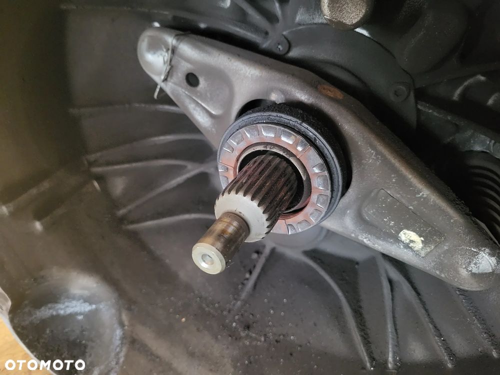 Bmw X1 e84 e90 n47 xdrive skrzynia manualna GS6X37DZ - 4