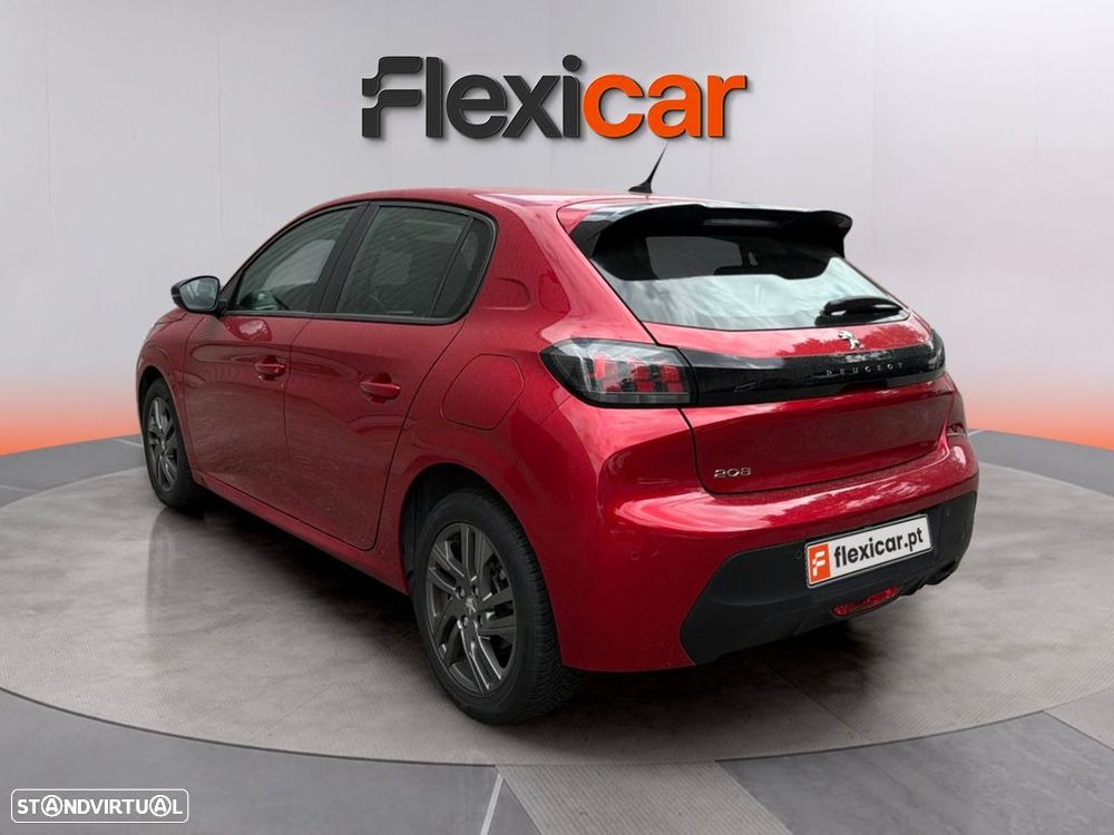 Peugeot 208 - 5