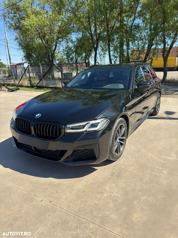 BMW Seria 5 530d xDrive AT MHEV - 3