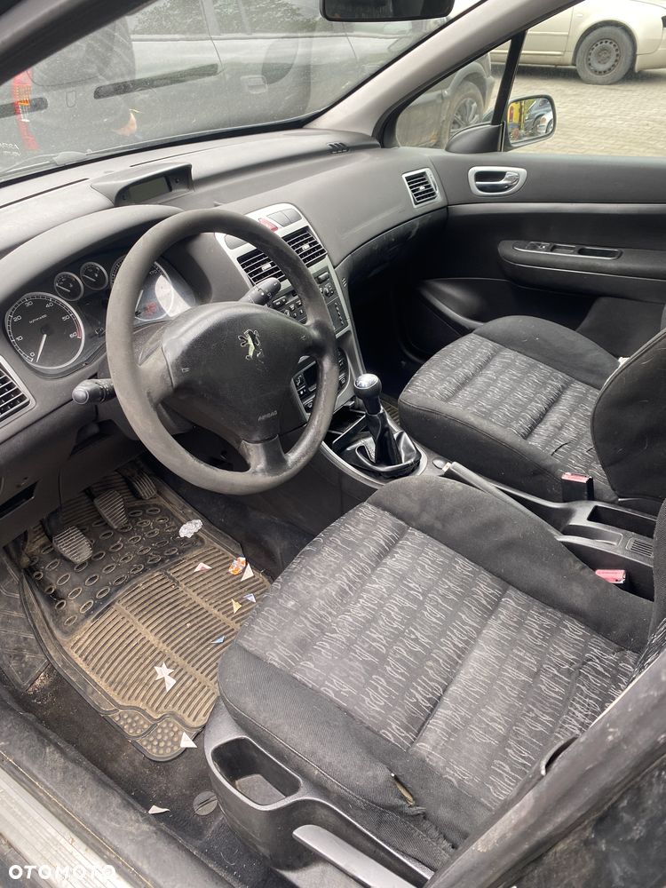 Opel ZAFIRA DTL 16V  na części - 3