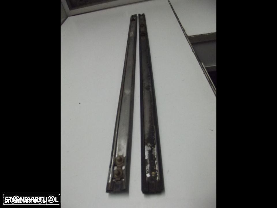 fiat 127 frisos das portas - 2