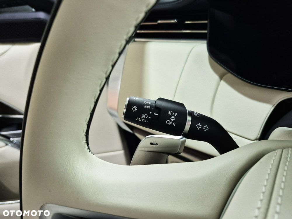 Land Rover Range Rover - 31