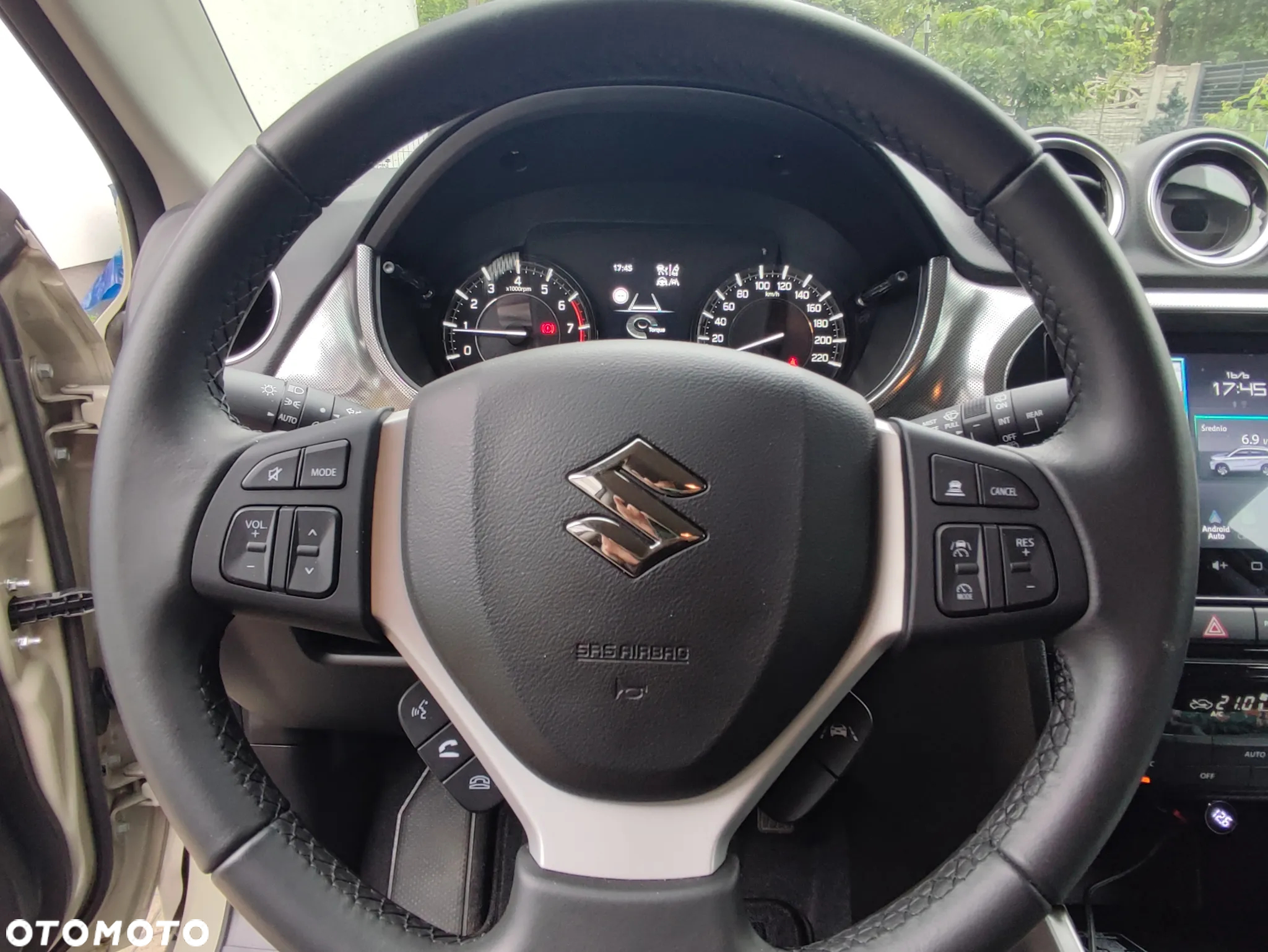 Suzuki Vitara 1.4 Boosterjet mHEV Elegance 2WD - 14