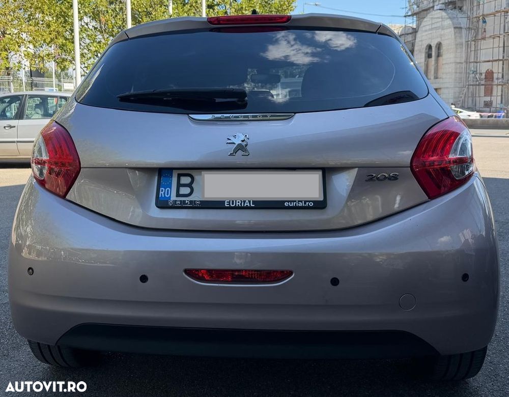 Peugeot 208 1.4 VTi Active - 4