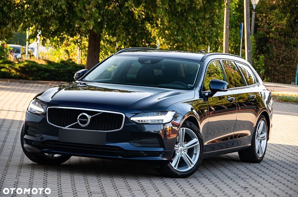 Volvo V90 D3 SCR Momentum - 1