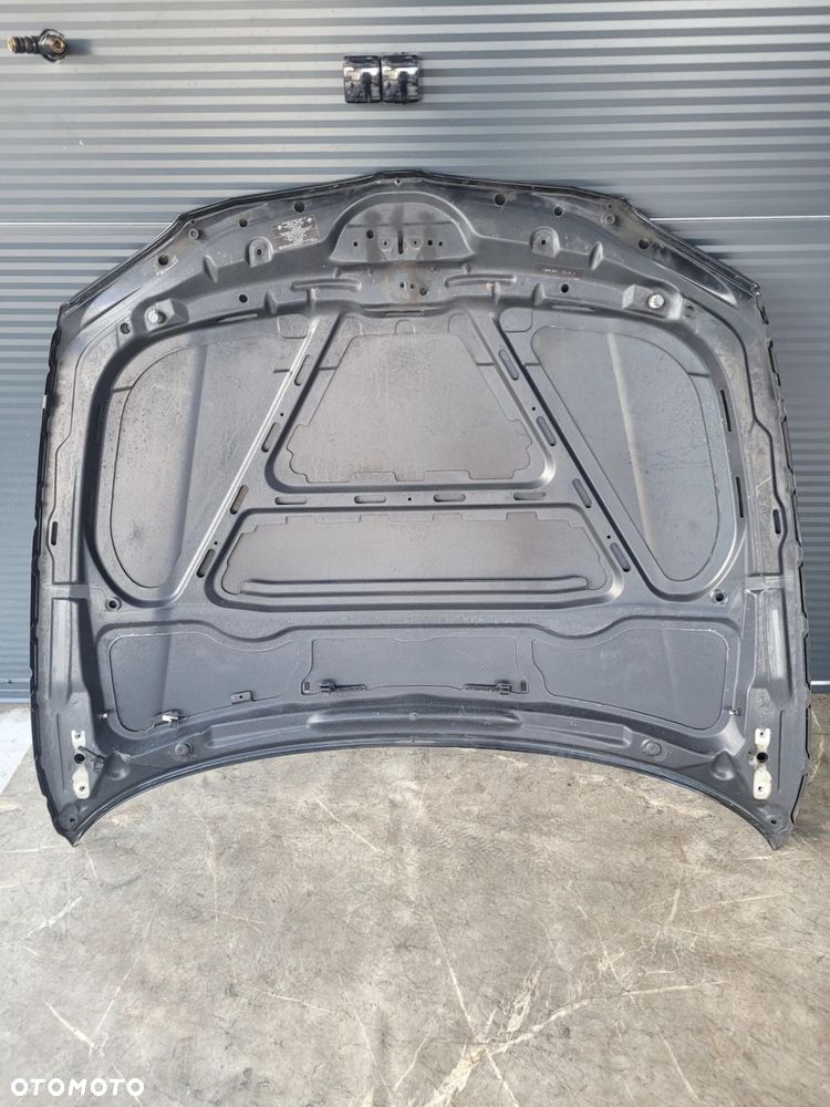 MASKA POKRYWA SILNIKA BMW E81 E82 E87 E88 668 SHWARZ II ORG LAKIER A240 - 12