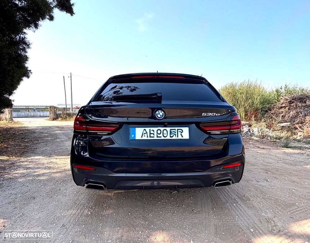 BMW 530 e Pack Desportivo M - 36