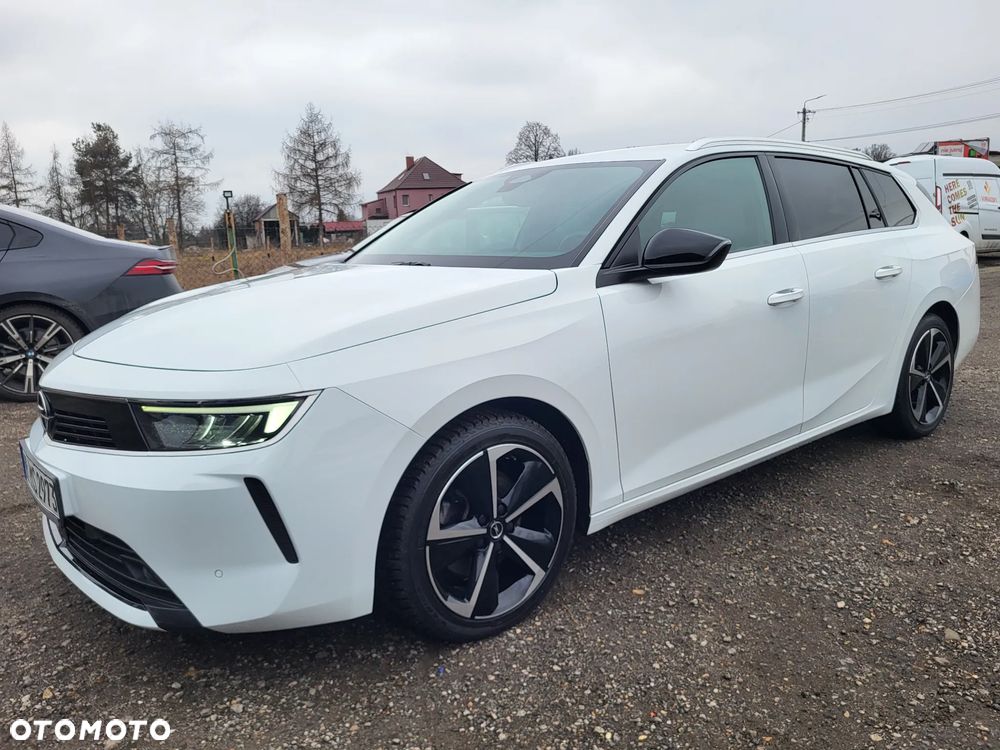 Opel Astra 1.5 D Automatik Elegance - 1