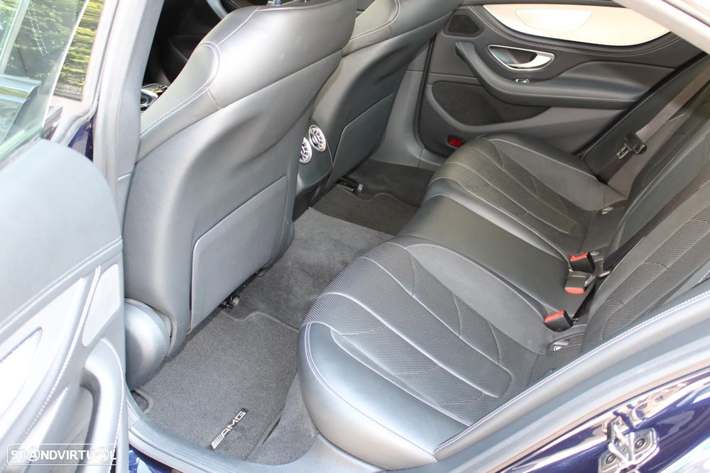 Mercedes-Benz CLS 53 AMG 4Matic+ - 25