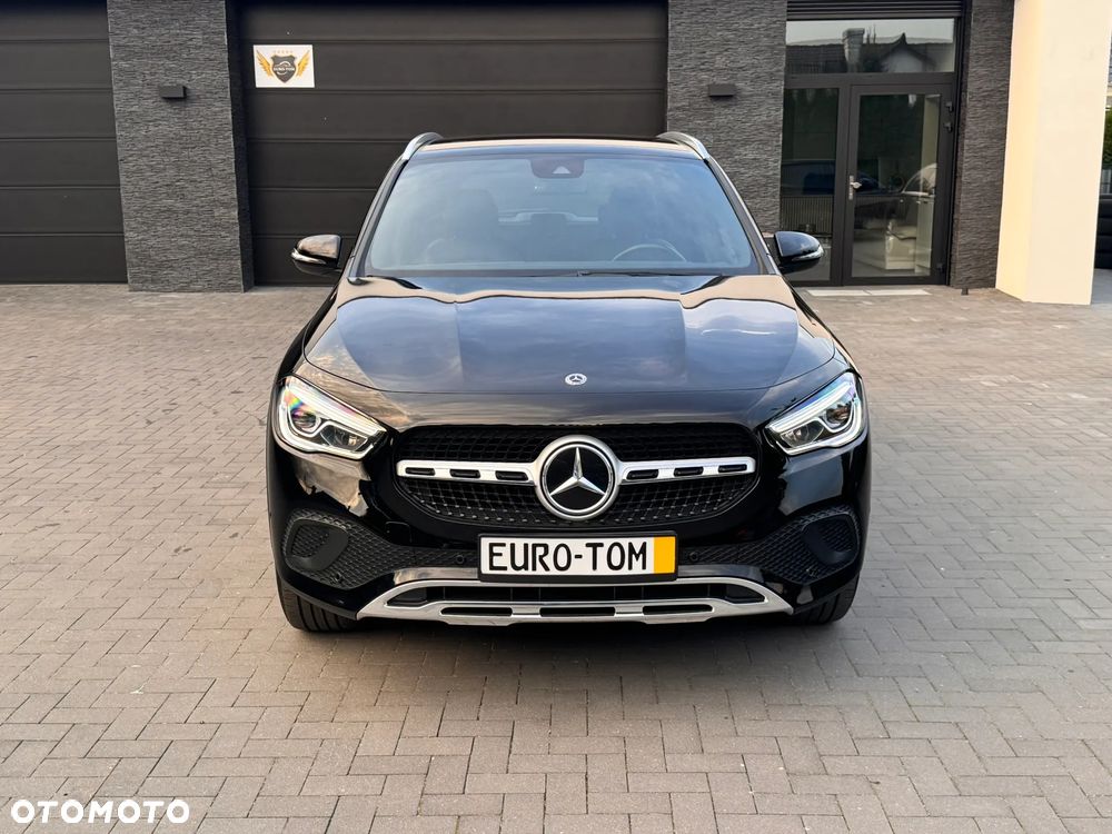 Mercedes-Benz GLA 220 d Progressive - 11
