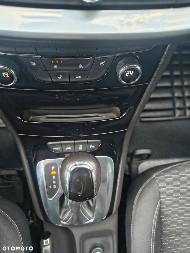 Opel Astra 1.6 D Start/Stop Automatik Ultimate - 14