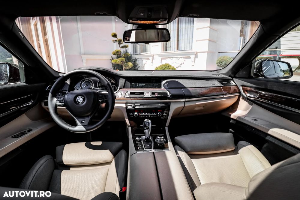 BMW Seria 7 740d xDrive - 5