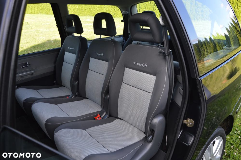 Volkswagen Sharan 1.9 TDI Freestyle - 29