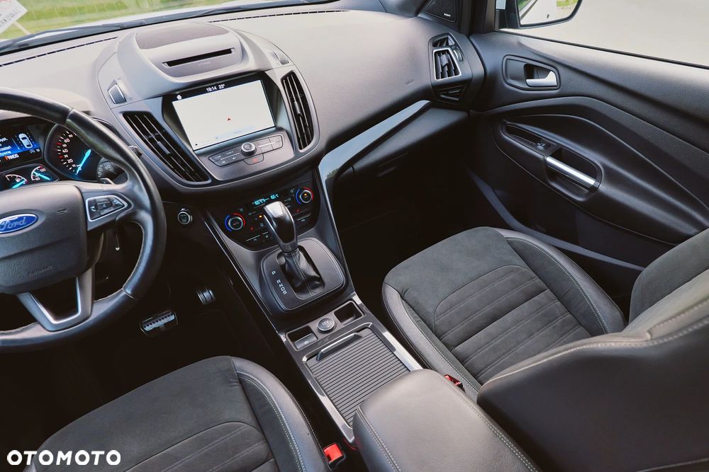 Ford Kuga 2.0 TDCi AWD ST-Line - 31
