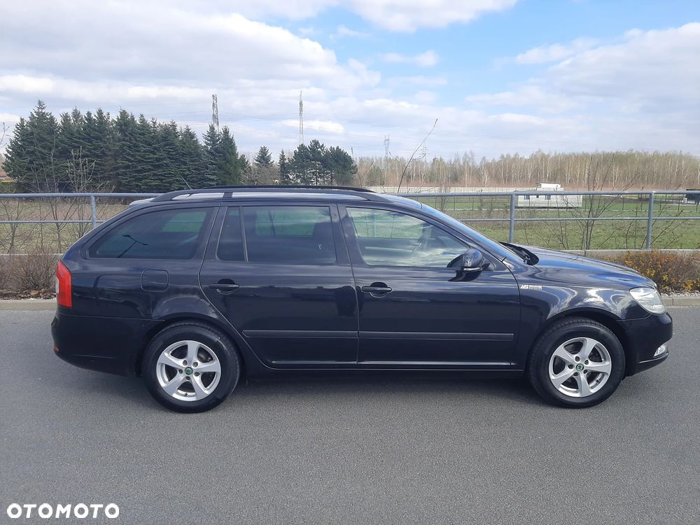 Skoda Octavia 1.6 TDI DPF FAMILY - 3