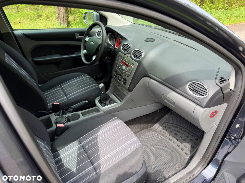 Ford Focus 1.6 TDCi cDPF Trend - 13