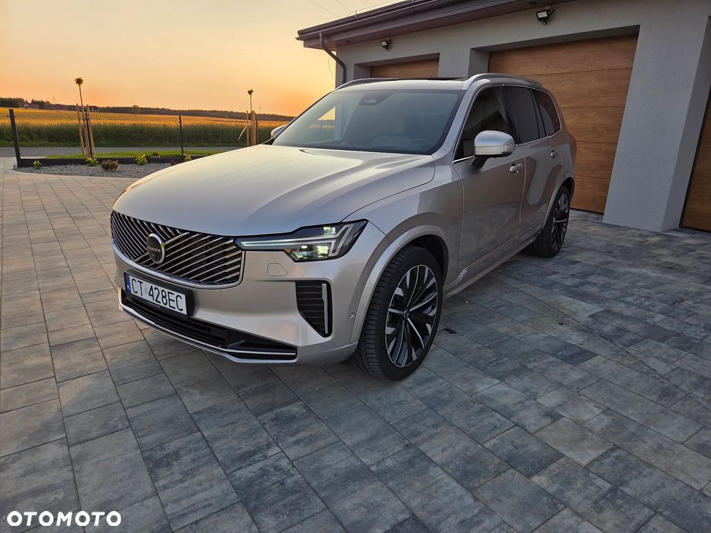 Volvo XC 90 - 1