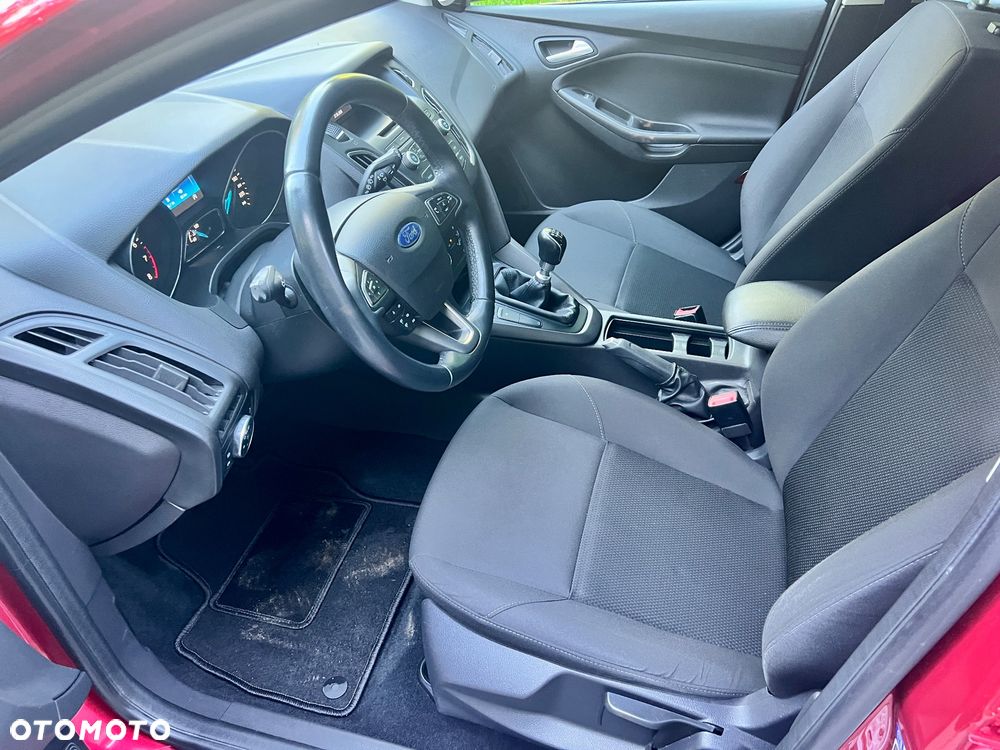 Ford Focus 1.0 EcoBoost Trend - 13