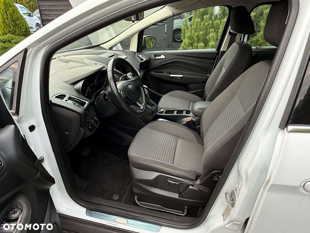 Ford Grand C-MAX - 10