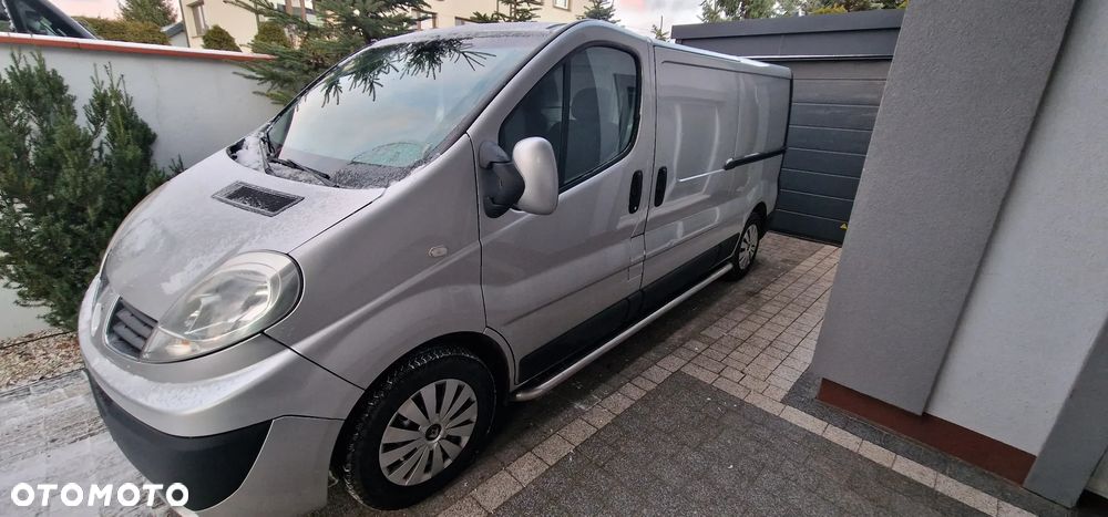 Renault Trafic - 1