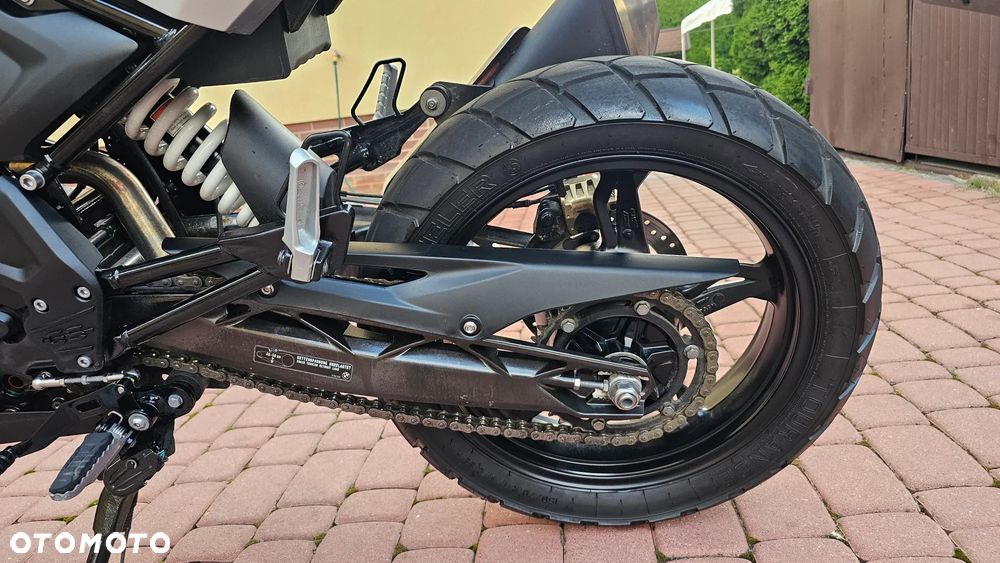 BMW G - 18