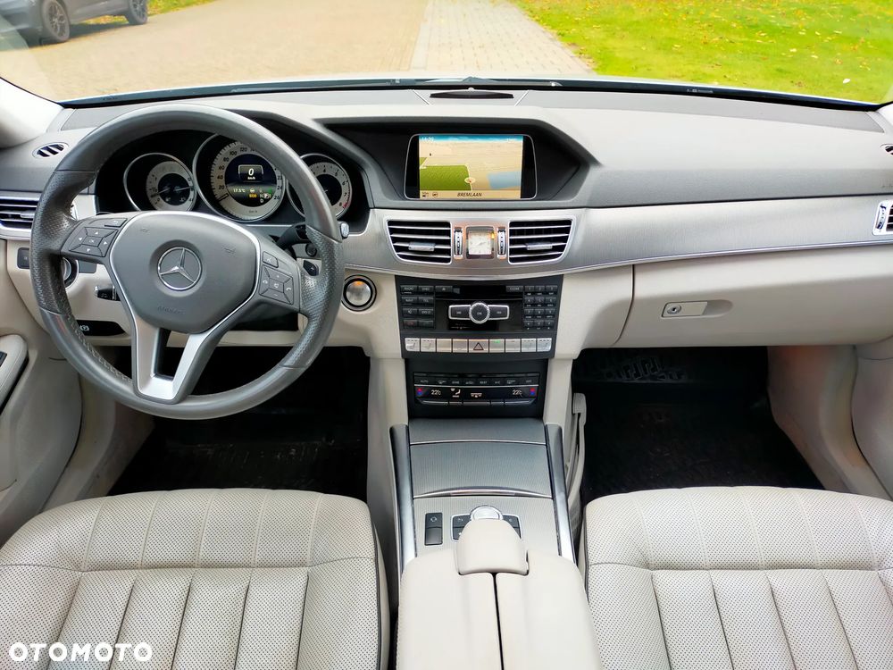 Mercedes-Benz Klasa E 250 Avantgarde - 8