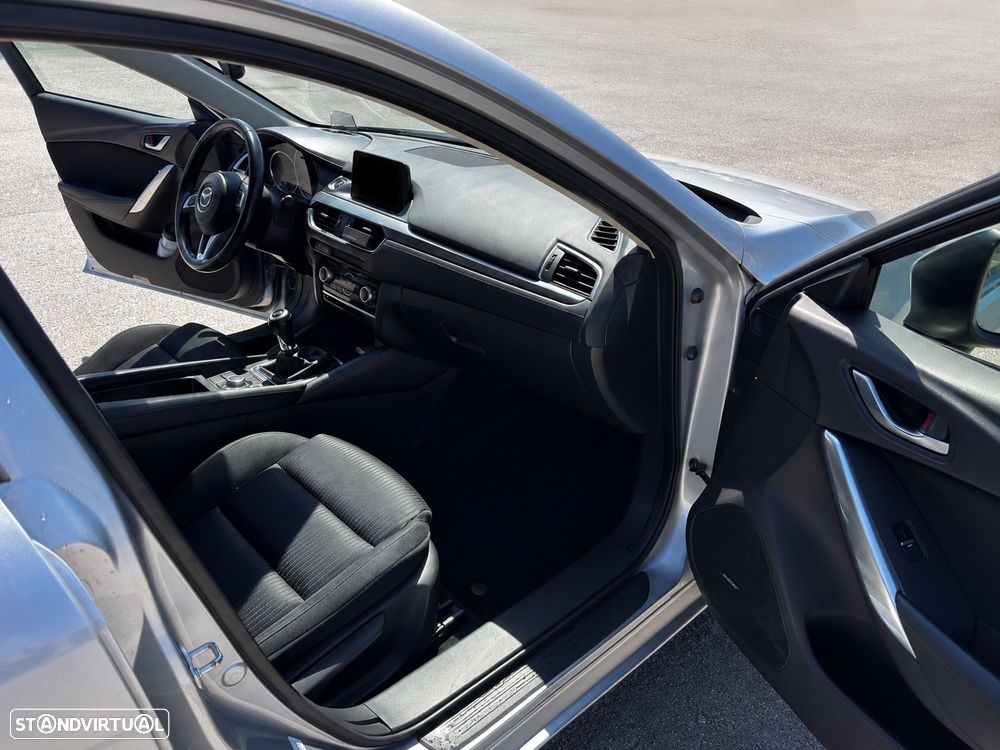 Mazda 6 M6 2.2 SKY-D Excellence Navi - 5