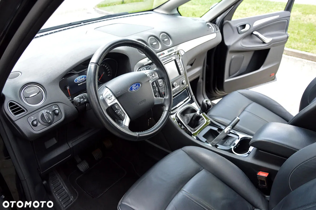 Ford S-Max 2.0 TDCi Titanium - 19