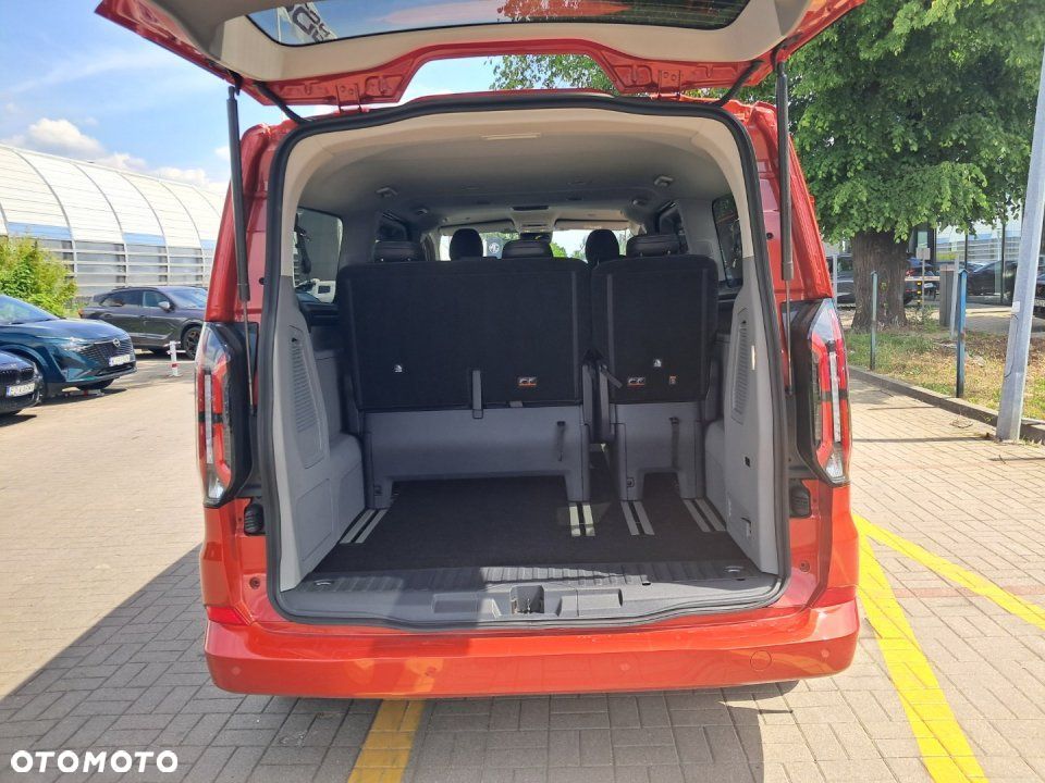 Ford Tourneo Custom - 5