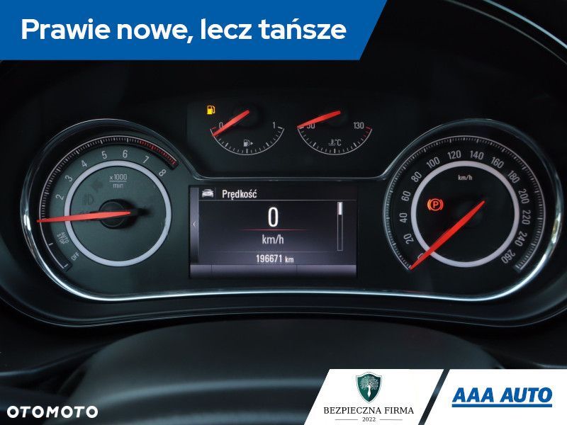 Opel Insignia - 13