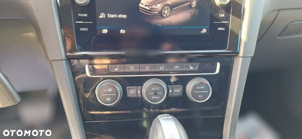 Volkswagen Golf - 14