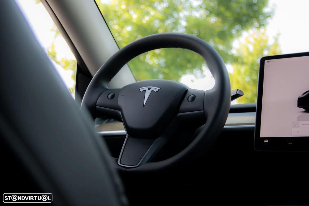 Tesla Model Y RWD - 49