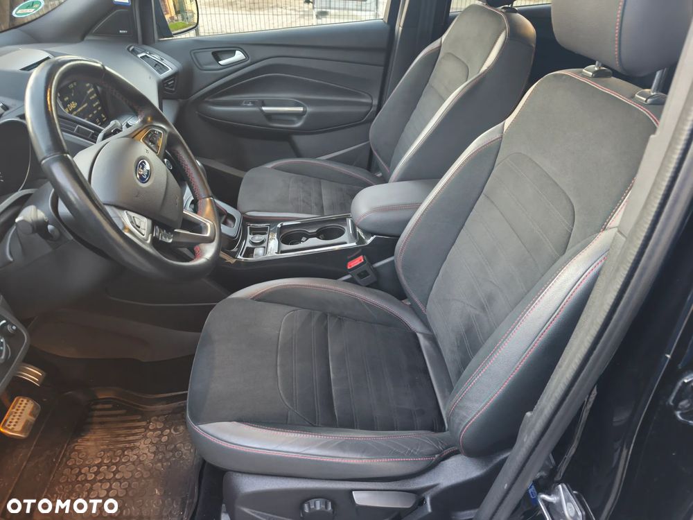 Ford Kuga - 21
