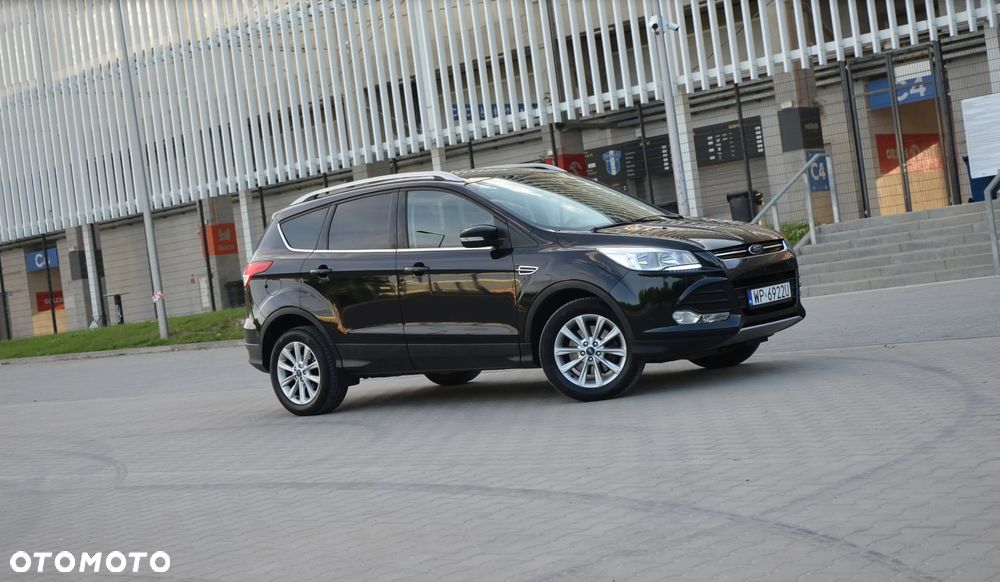 Ford Kuga - 10
