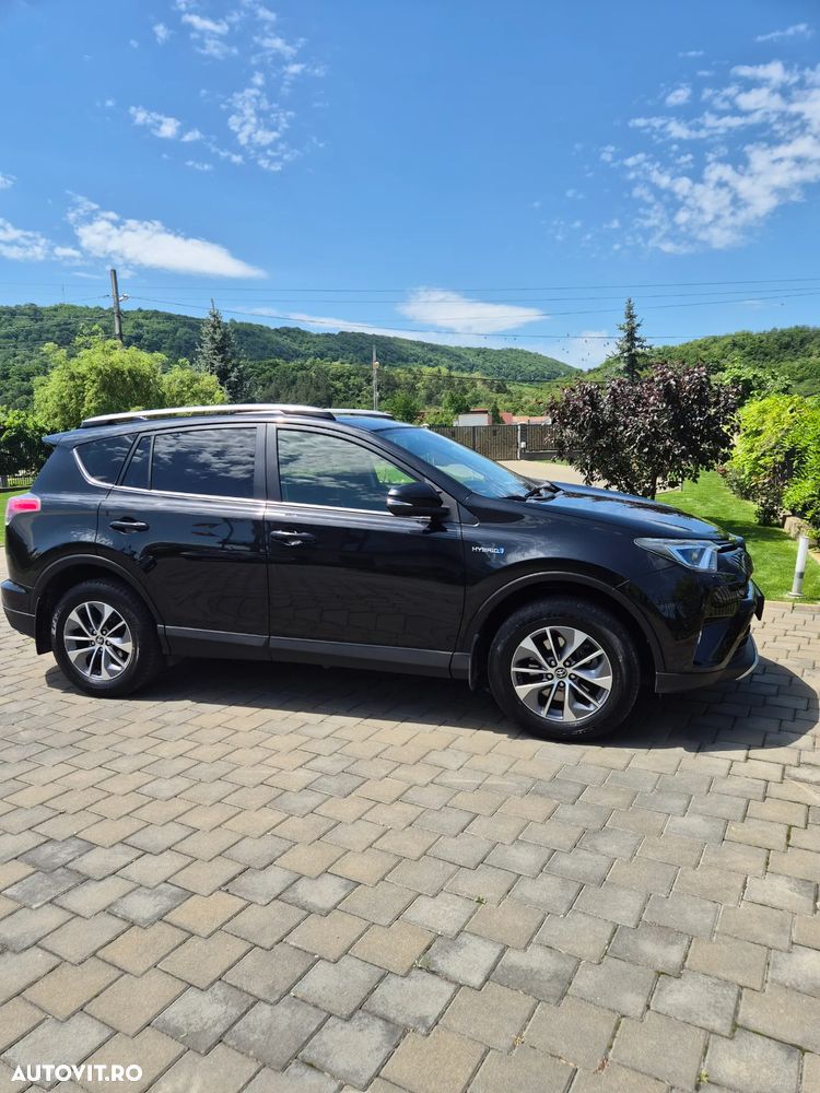 Toyota RAV4 2.5 VVT-i 4x4 Luxury - 18