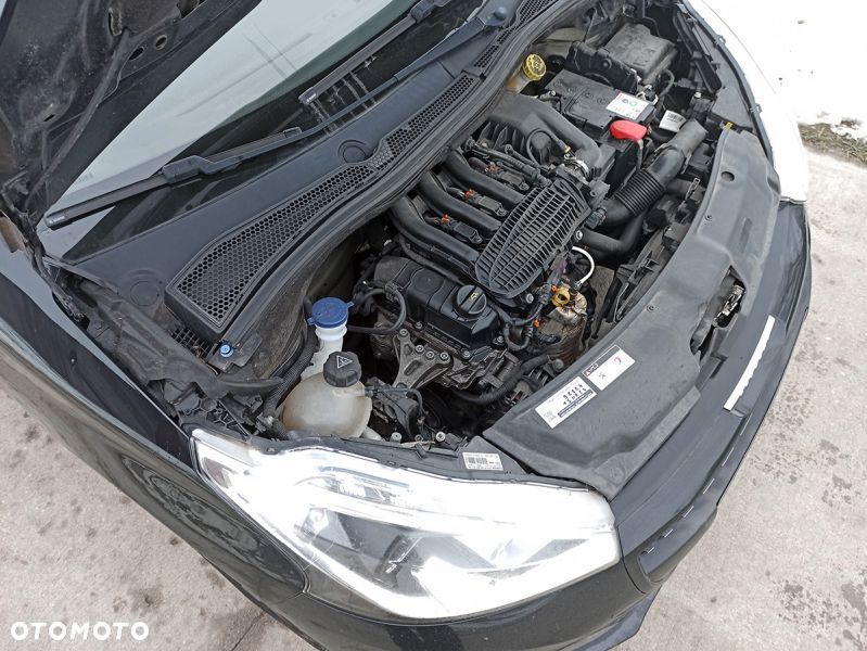 Peugeot 208 - 7