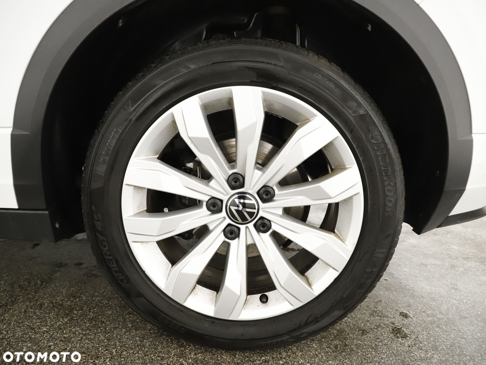 Volkswagen T-Roc - 36