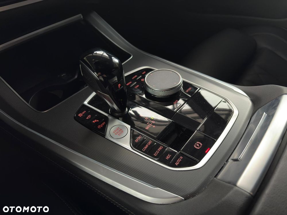 BMW X5 xDrive25d - 18