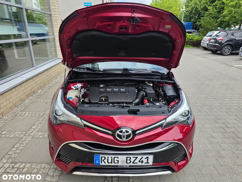 Toyota Avensis - 12