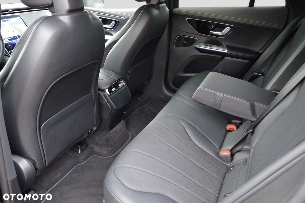 Mercedes-Benz EQE 350 89kWh 4-Matic Electric Art - 18