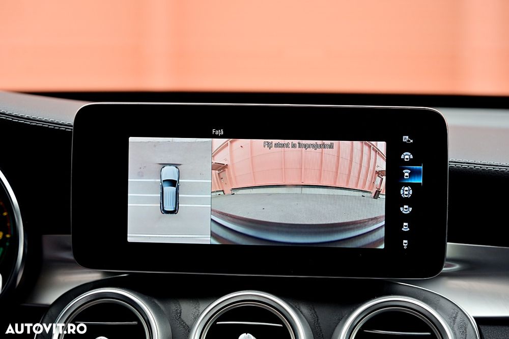 Mercedes-Benz GLC 300 e 4Matic 9G-TRONIC AMG Line Plus - 31